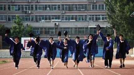 又一民辦大學(xué)赴港上市:上半年收入過億 學(xué)費連年上漲