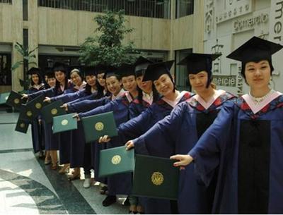 逐步取消三本了,很多企業(yè)對(duì)民辦大學(xué)還有偏見,你怎么看?