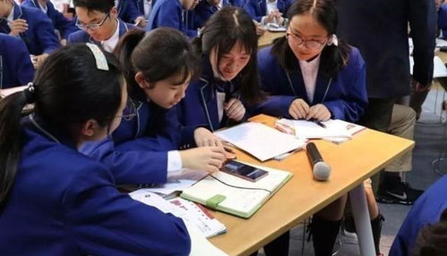 雙減政策落實(shí)后,公辦學(xué)校和民辦學(xué)校的差距顯而易見,家長(zhǎng)需謹(jǐn)慎